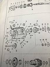 Harley Shovelhead Transmission Shifter Top Cover Screws & Vent 34720-56 1965-78