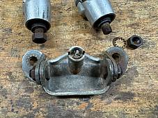 Harley 45740-51A 1953-62 165 ST BT BTU Lightweight Hummer Rubber Mount Risers