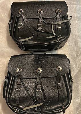 Harley Black Knucklehead Panhead Saddlebags w/ HD Winged Logo 1178536 European