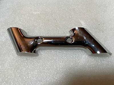 Harley Electra Glide NOS Saddlebag Guardrail Clamp 19932013 OEM# 9093693